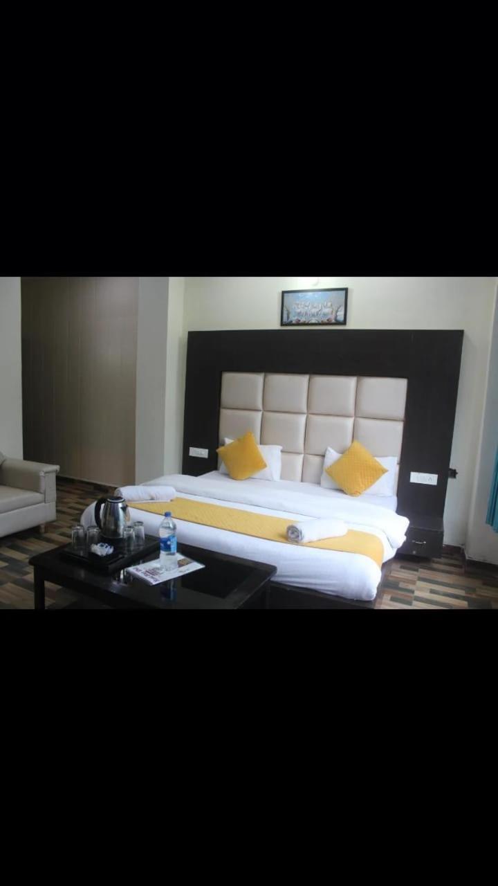 Hotel Stay Well Banikhet Exterior foto